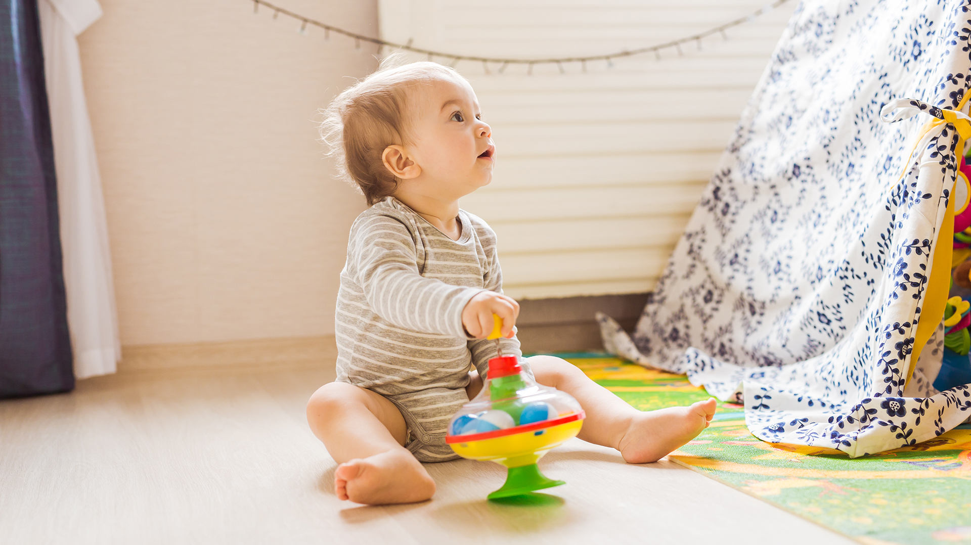 Mon Alvéole Espaces de vie indépendants écoresponsables et solidaires gamme de modules accueil jeunes enfants