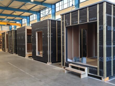 Construction extension bois atelier isolant carton IPAC